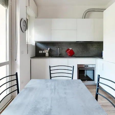 Joivy Superb Flat With Balcony Apartment *