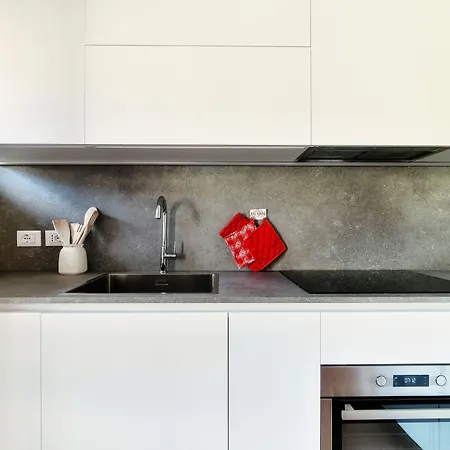 Joivy Superb Flat With Balcony * קומו