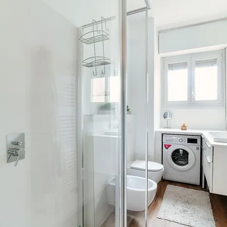 Joivy Superb Flat With Balcony Apartman Como