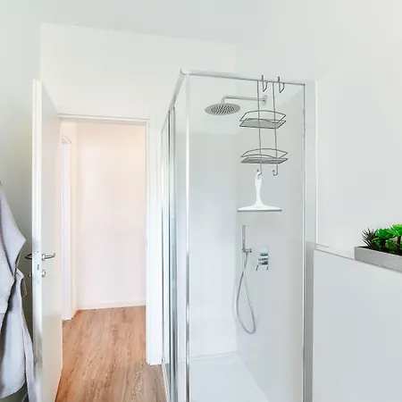 Apartman Joivy Superb Flat With Balcony *